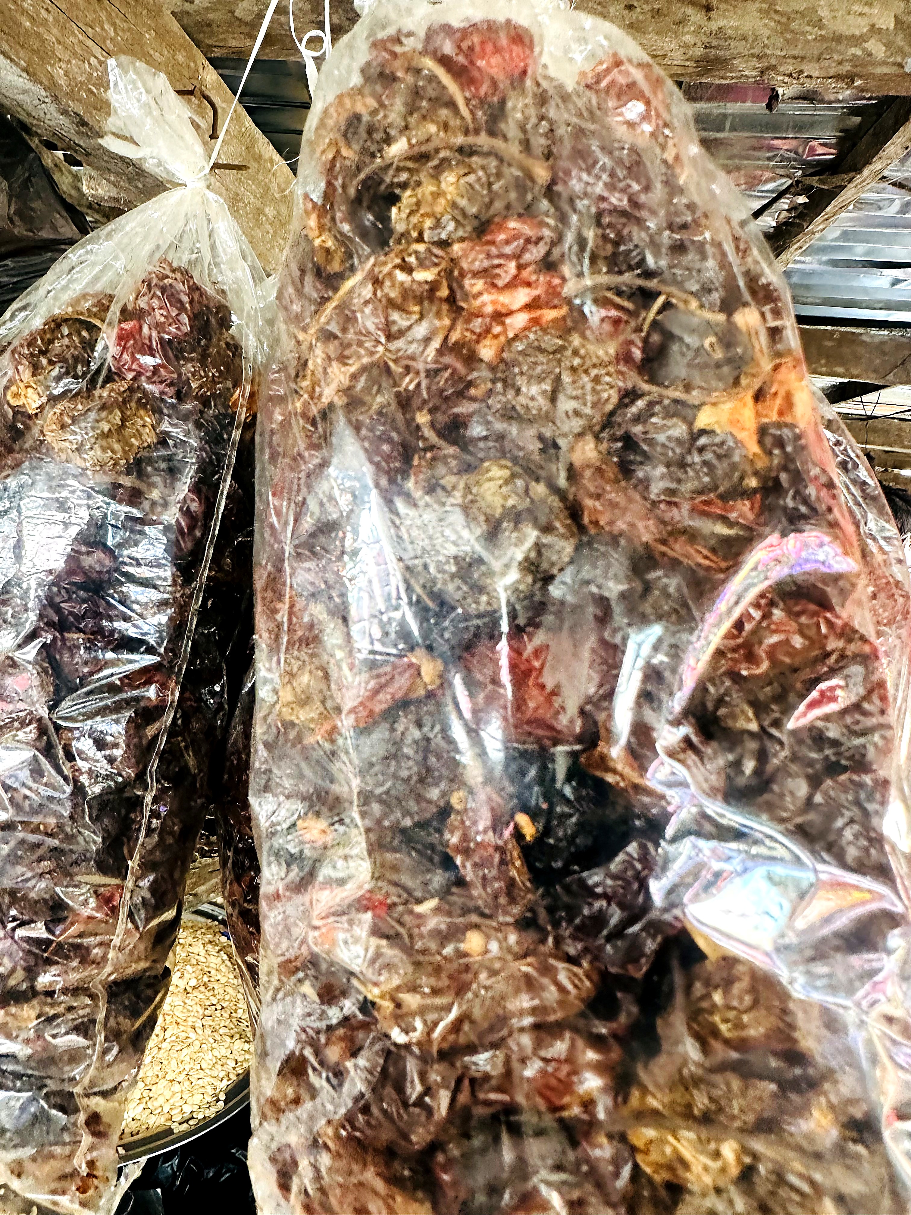 Cameroun Pepper (Dried)
